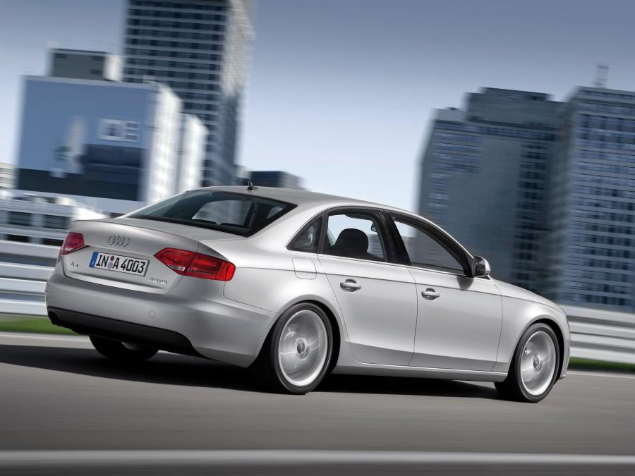  Audi A4 2.0 TDI Sedan (B8, 8K) 2007 года  (WW) (фото 6 из 10)